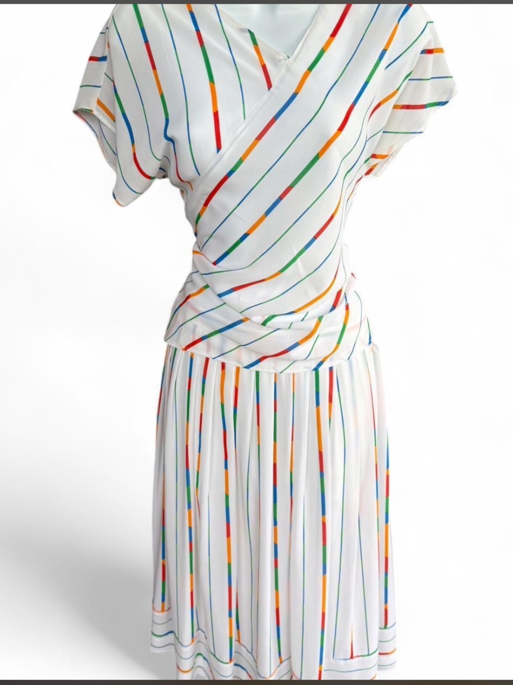 Vintage Campus Casuals White multi colored 2 piece skirt set, Small